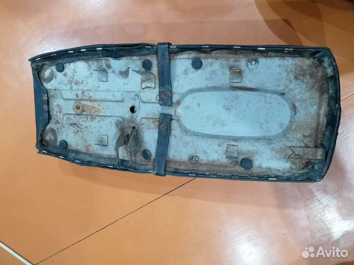 Сиденье мотоцикла Ява