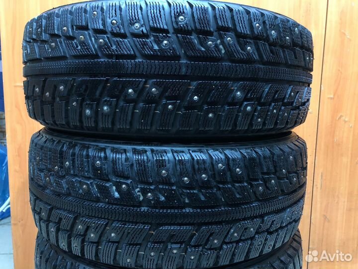 Kumho I'Zen KW22 195/55 R16