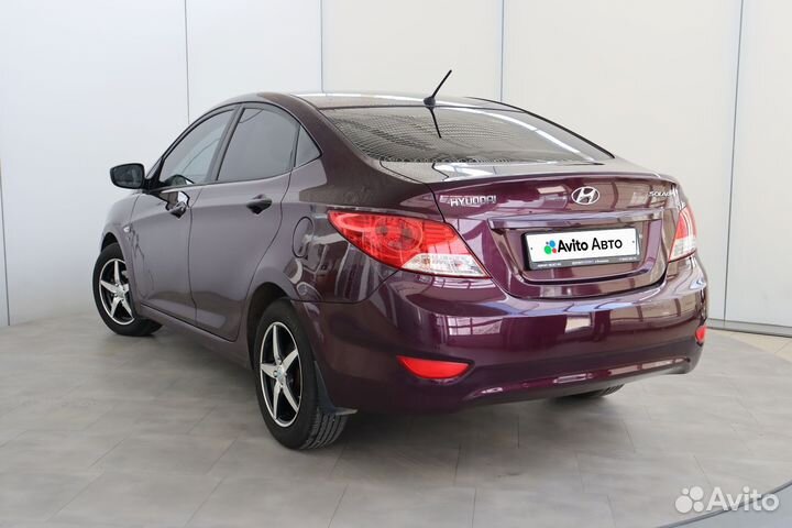 Hyundai Solaris 1.6 AT, 2012, 110 000 км