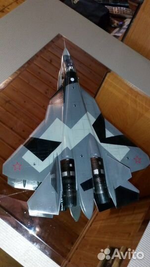 Самолёт Т-50 пластик