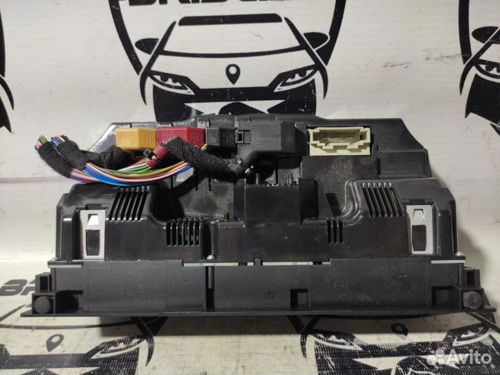 Блок управления климат-контролем Audi Q7 4L BHK