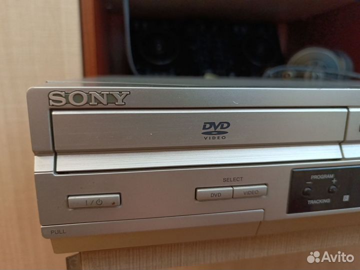 Sony SLV-D920 DVD плеер/ VHS комбо