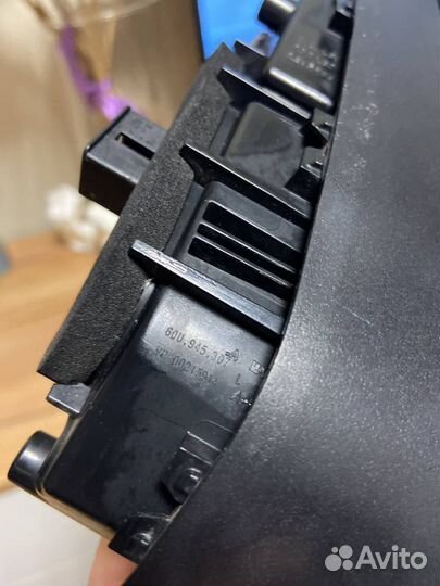 Фонарь задний левый внутренний Skoda Rapid II