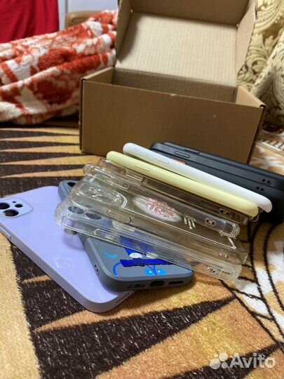 Чехлы на айфон 11