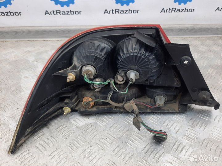Фонарь задний правый Mitsubishi Lancer 9 CS 1.3