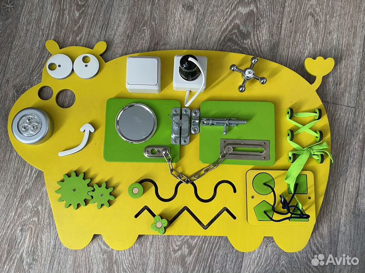 Бизиборд бегемот