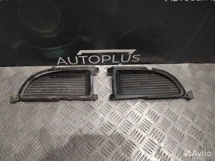 Заглушка птф Mitsubishi Lancer 9 1.6 2000-2007