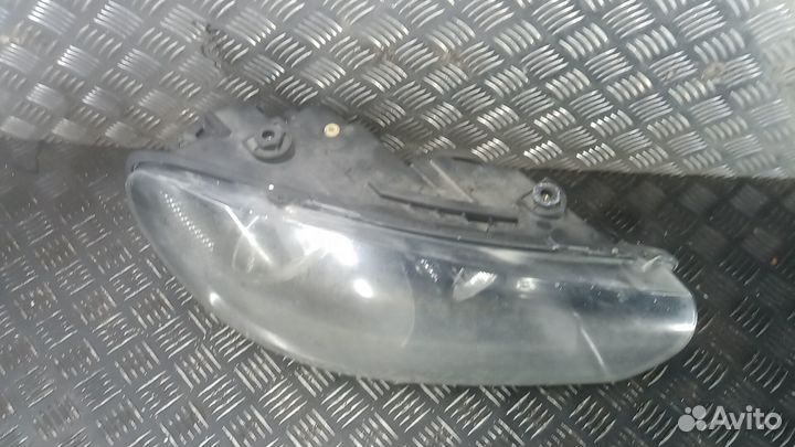 Фара правая, volkswagen scirocco 2008