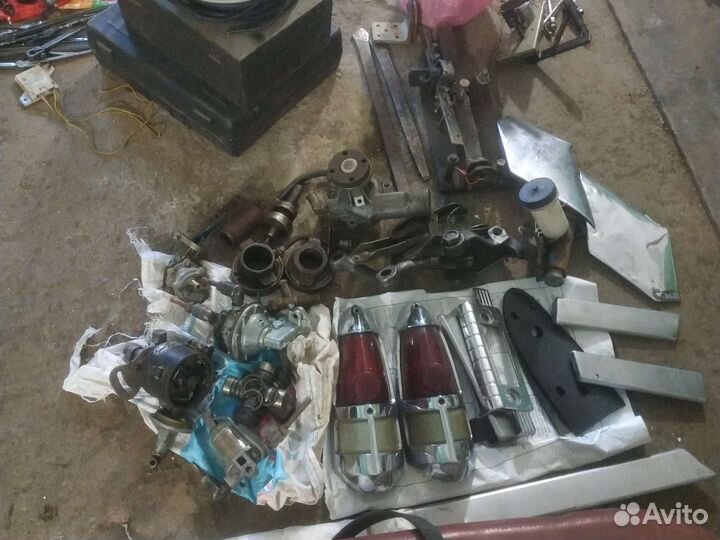 Запчасти на Газ21 Волга