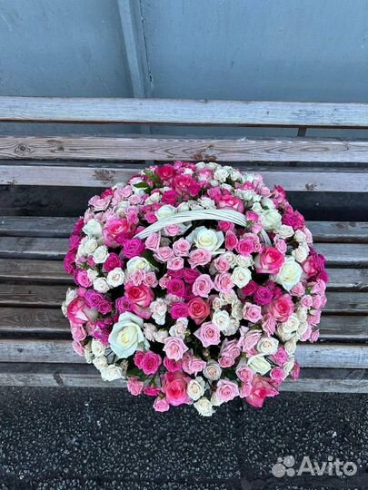 Корзина со 101 розой