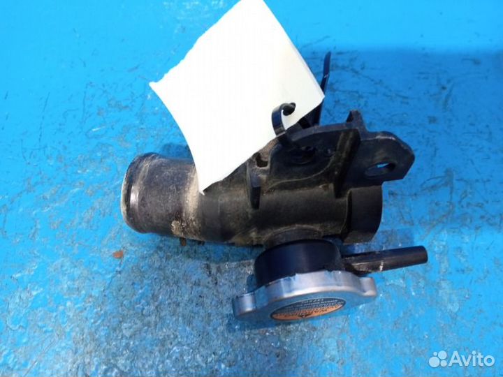 Заливная горловина радиатора Nissan Teana J32