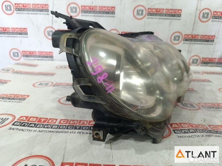 Фара правая toyota mark X