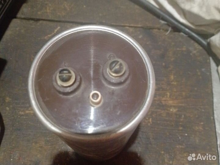 Конденсатор К50-18 50в 22000мкф