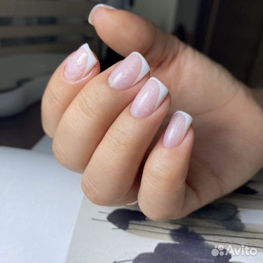 Маникюр, педикюр, наращивание ногтей