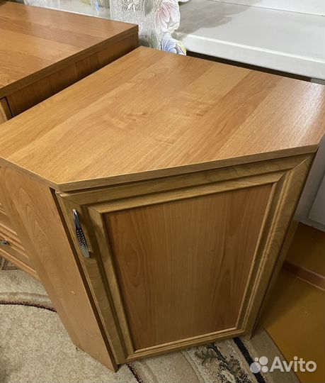 Тумба угловая + комод