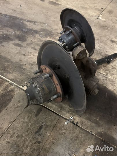 Поворотный кулак УАЗ хантер