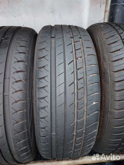 Viatti Strada Asimmetrico V-130 205/55 R16 96U