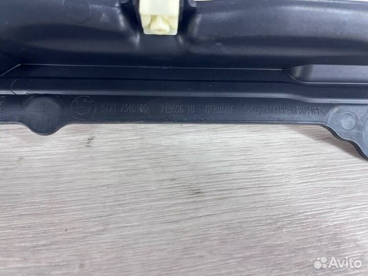 Кронштейн (крепление) BMW 8 G14/G15 2020