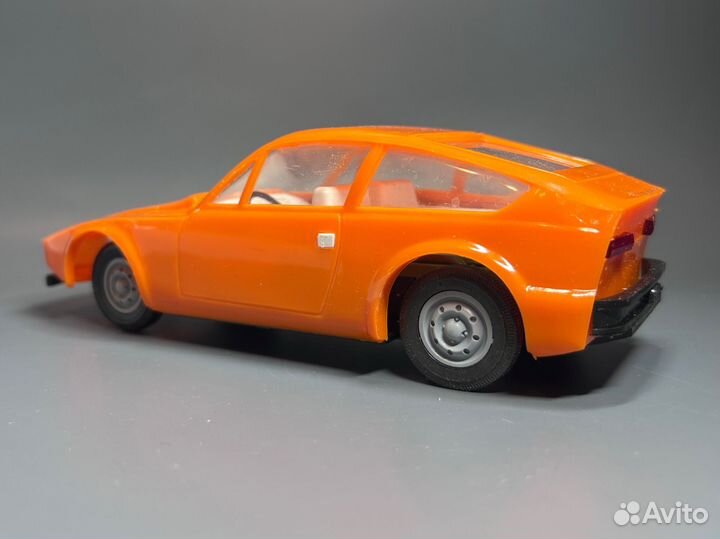 Модель автомобиля Alfa Romeo 1/20 Anker