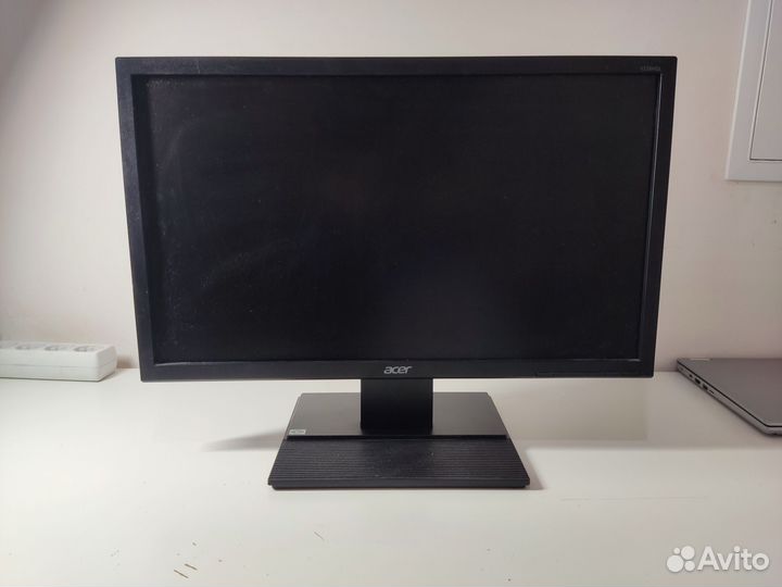 Монитор Acer v226hql и LG L1942SE