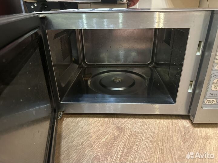 Микроволновка hyundai
