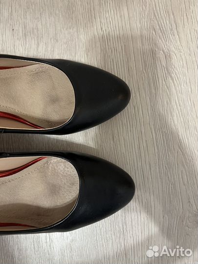 Туфли женские 37 размер