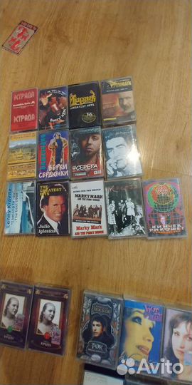 Кассеты с записями,музыкальные