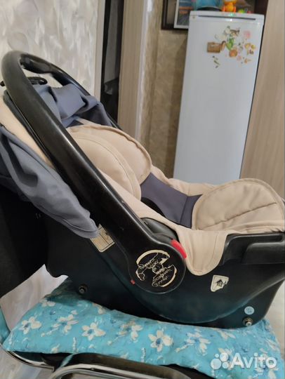 Детское автокресло