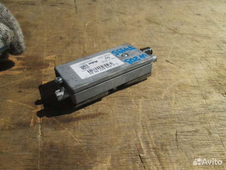 Антенна Mercedes-Benz C230 W203 271.948 2005/1