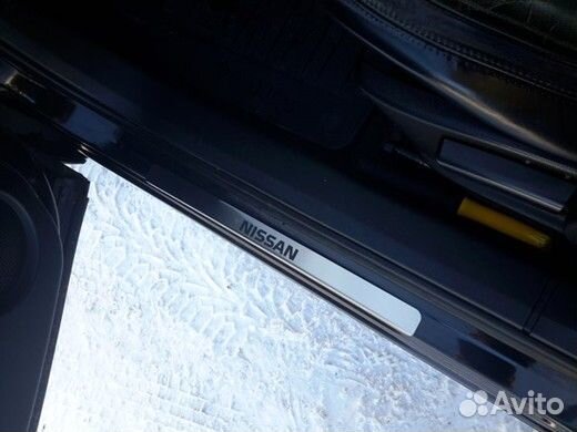 Nissan Note накладки на пороги
