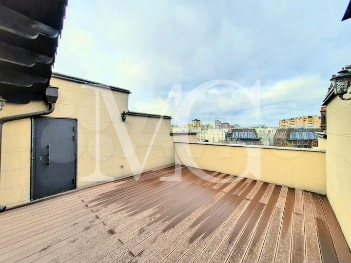 6-к. квартира, 300 м², 6/10 эт.