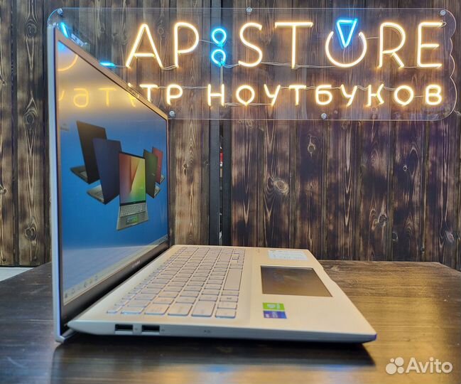 Новый Asus Intel i7 nVidia два экрана