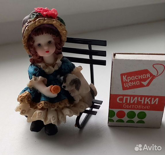 Фигурки сувенирные