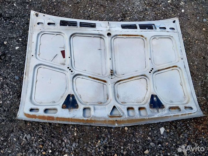 Капот на ваз 2106