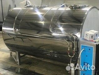 Танк охладитель молока закрытого типа 1000л г921