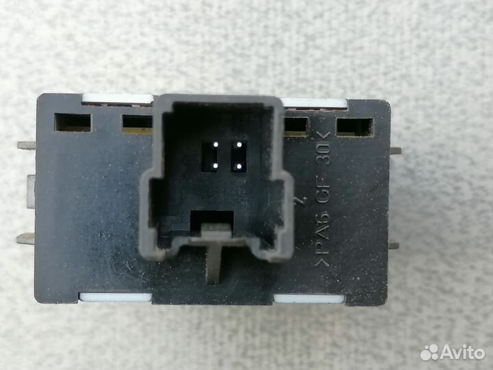 Кнопка обогрева сидений для Ford Focus 2 2005-2008