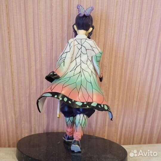 Шинобу из аниме