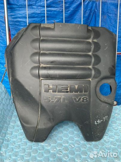 Крышка двигателя Dodge Ram 4G 5 2013