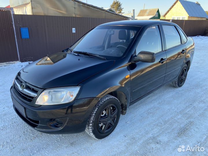 LADA Granta 1.6 МТ, 2012, 235 000 км