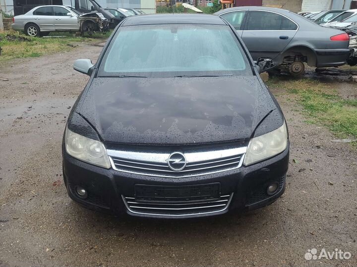Авторазборка Opel Astra H седан
