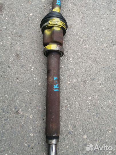 Полуось передняя правая привод Ford Focus 2 1.6 мт