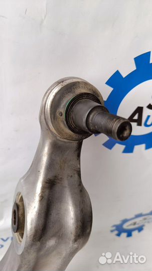 Porsche Cayenne 958 10- Touareg 10- Рычаг правый