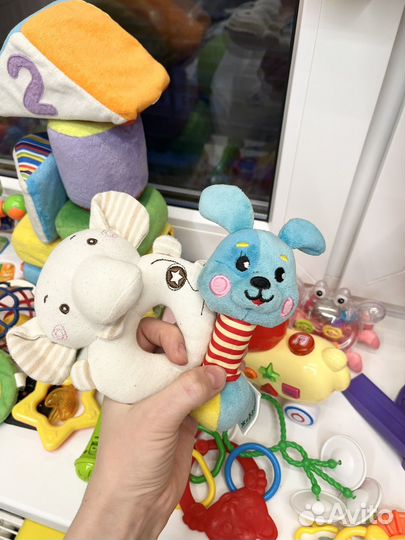 Пакет развивающих игрушек для малыша