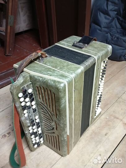 Баян Тула латунные голоса