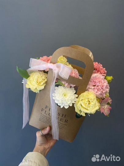 Цветочная композиция доставка