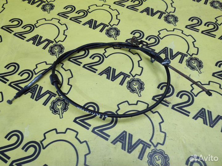 Трос стояночного тормоза задний правый Toyota