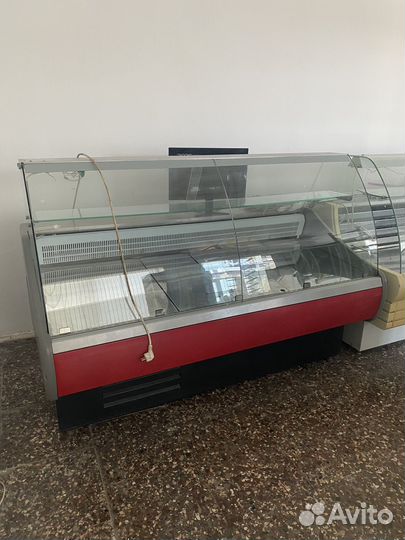 Холодильник витрина бу