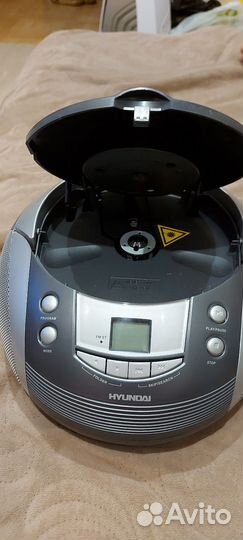 Магнитофон с радио