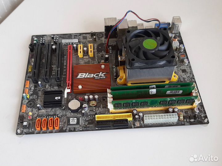 Материнская плата A780GM-A с процессором