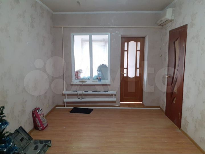 3-к. квартира, 42,7 м², 2/2 эт.